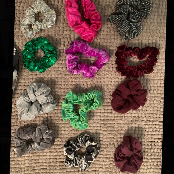 Scrunchies - Picture 1 of 1